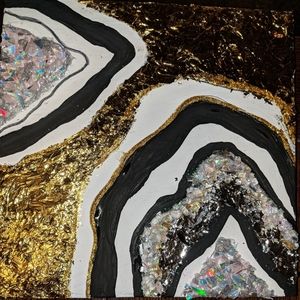 Canvas geode style wall art